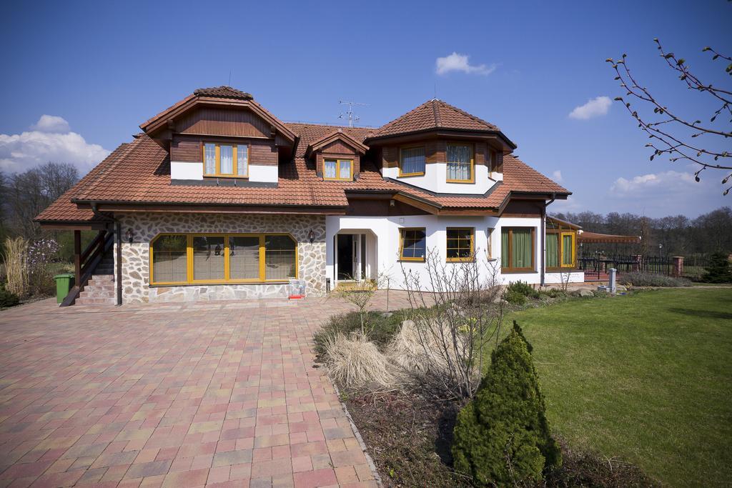 Penzion Honore Depoltovice Εξωτερικό φωτογραφία